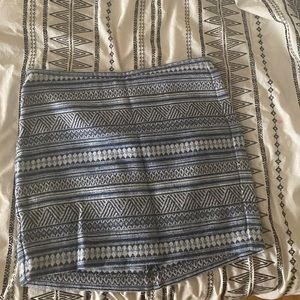 Form fitting pencil skirt with fun pattern